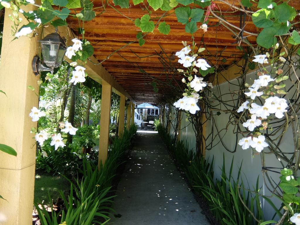 Greenyard Inn Manoc-Manoc Kültér fotó