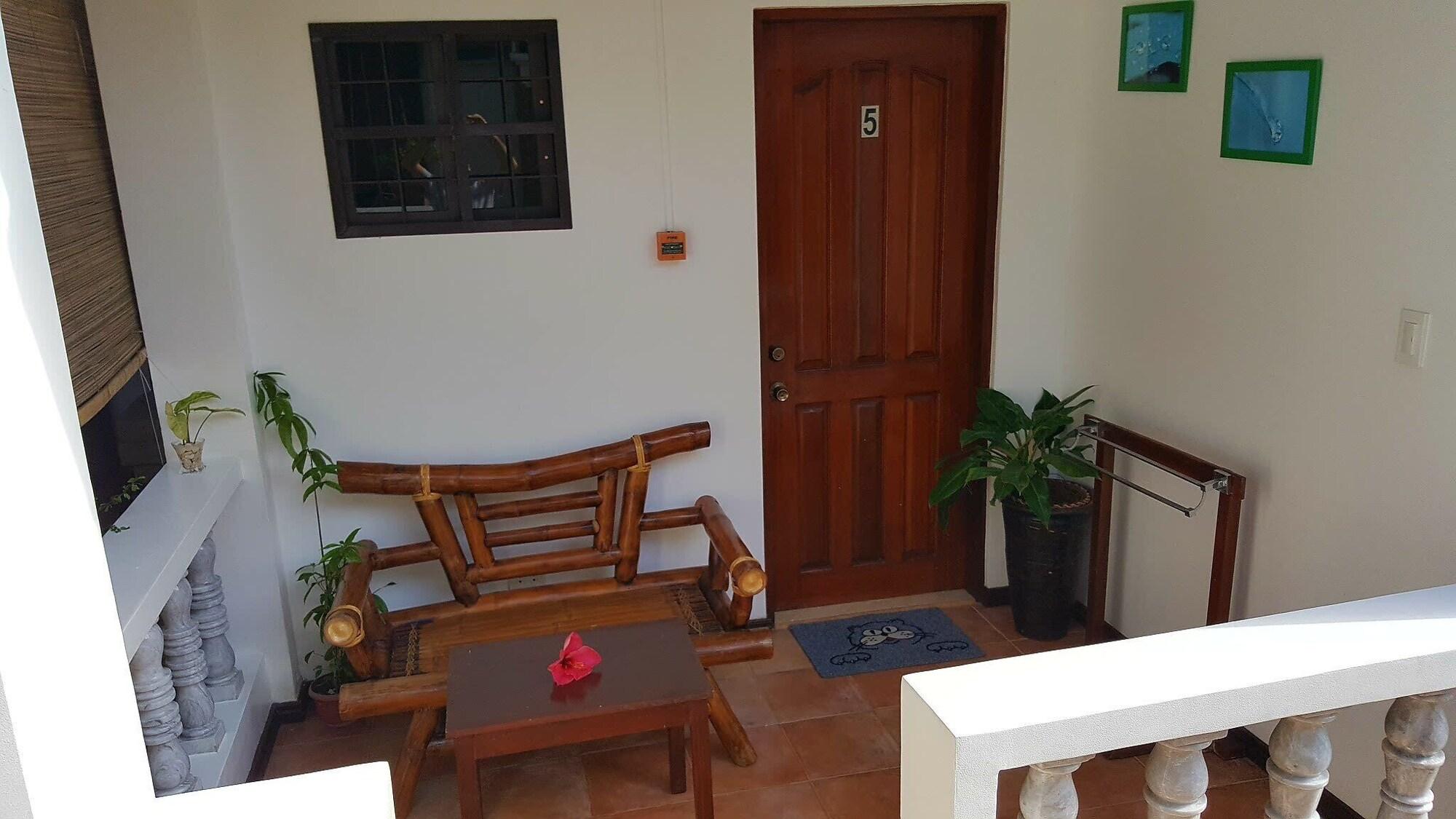 Greenyard Inn Manoc-Manoc Kültér fotó